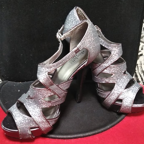 Glitter Silver Open-toe heels - Picture 3 of 4